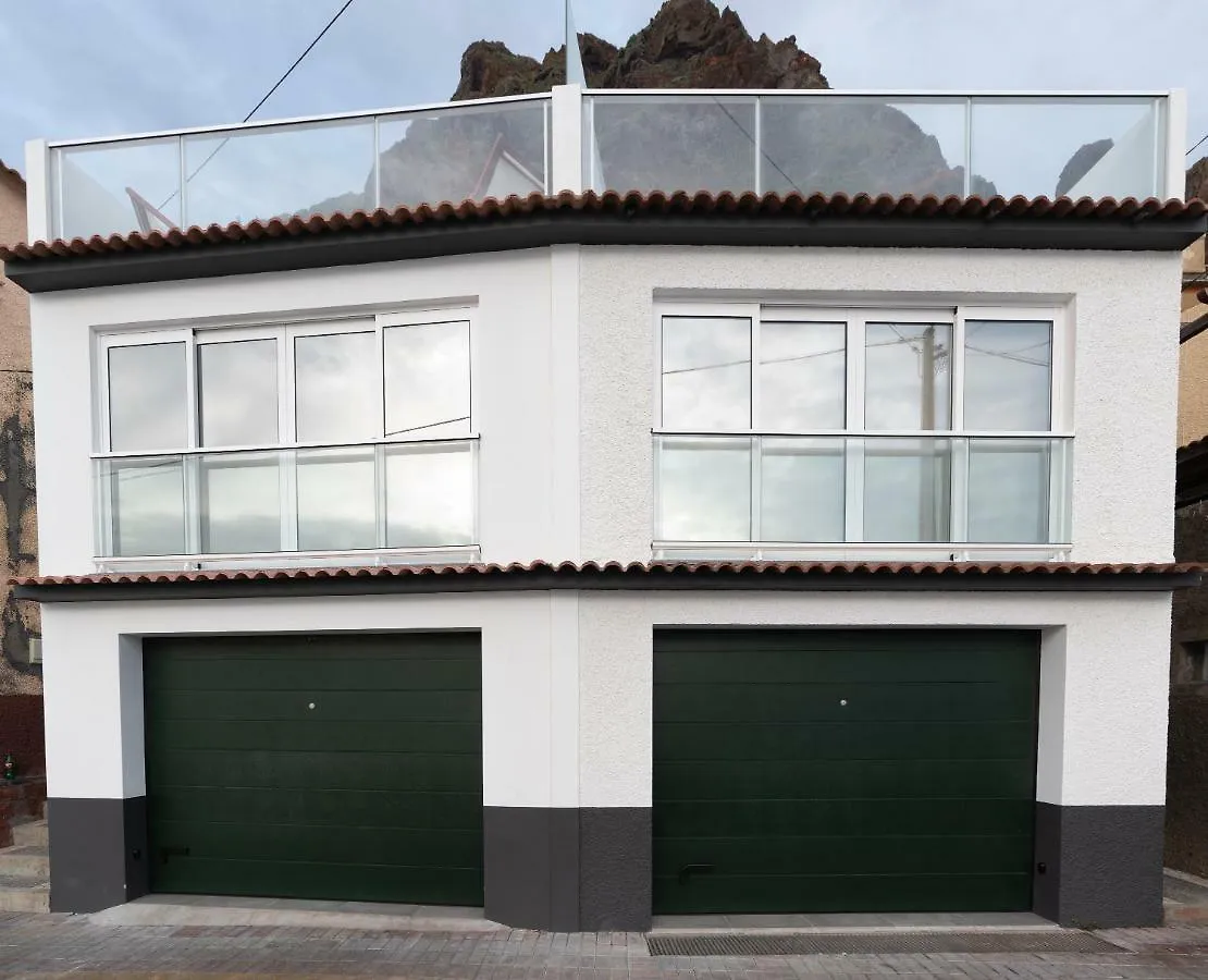 Casa Das Bonecas 2 # Private Garage Included # Villa Paul do Mar  Holiday home