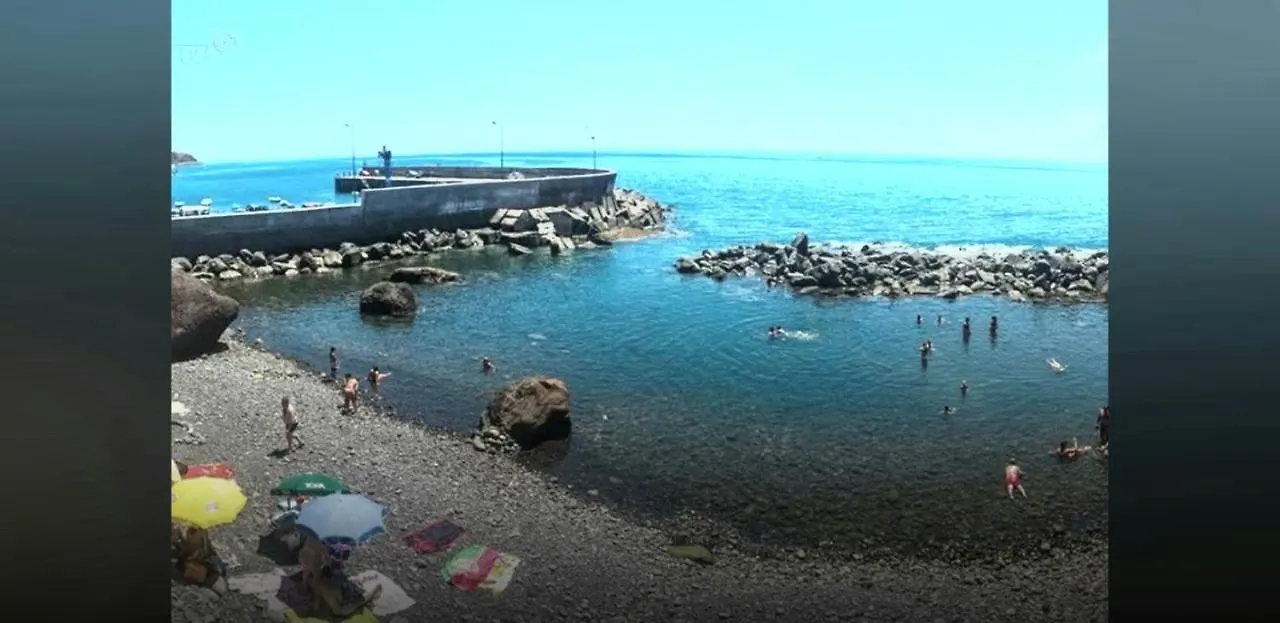 Casa Das Bonecas 2 # Private Garage Included # Paul do Mar  0*, Paul do Mar (Madeira)